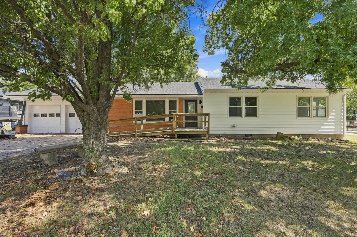 1126 S Skelly St., El Dorado, KS 67042