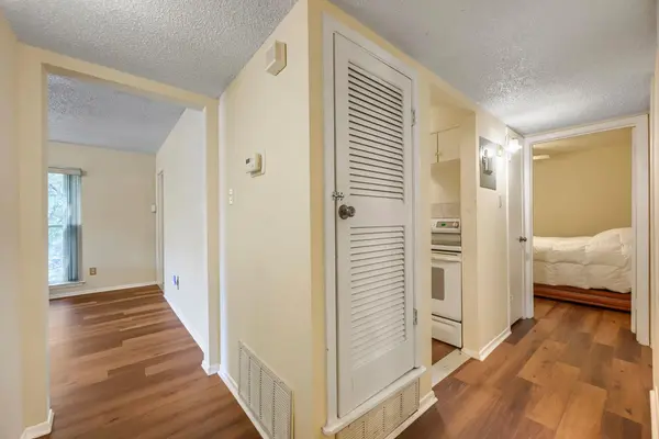 909 E Oltorf ST #201, Austin, TX 78704