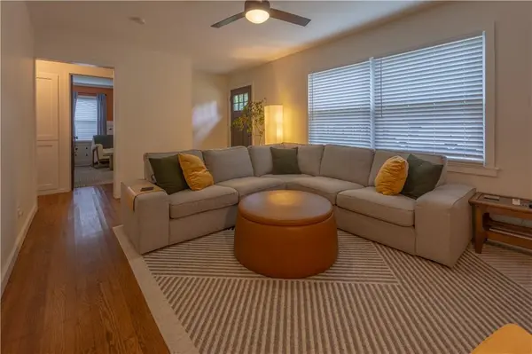 7701 Newton ST, Overland Park, KS 66204