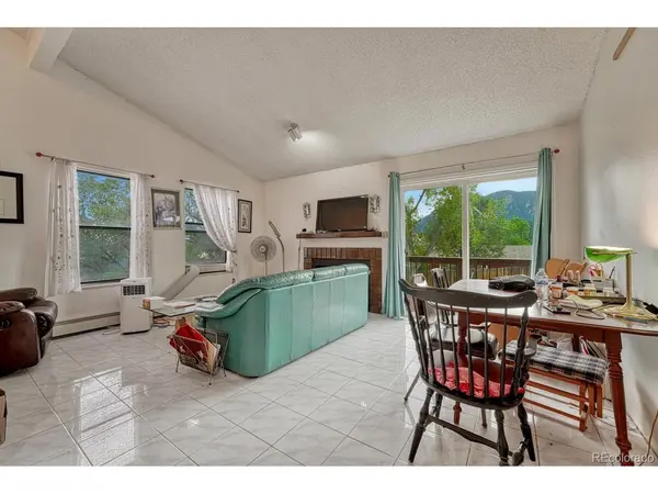 3660 Suncrest, Colorado Springs, CO 80906