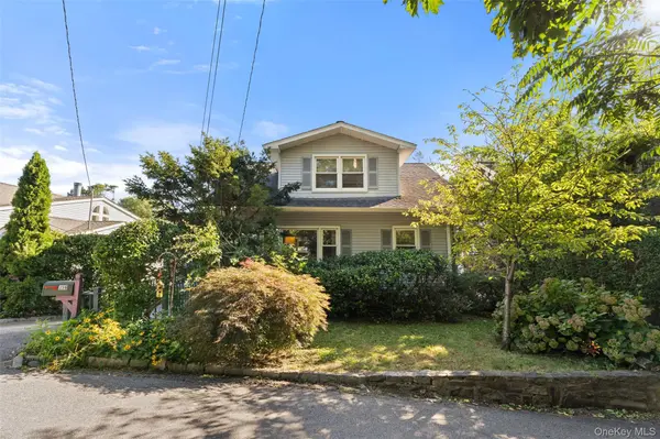 396 Farragut AVE, Hastings-on-hudson, NY 10706
