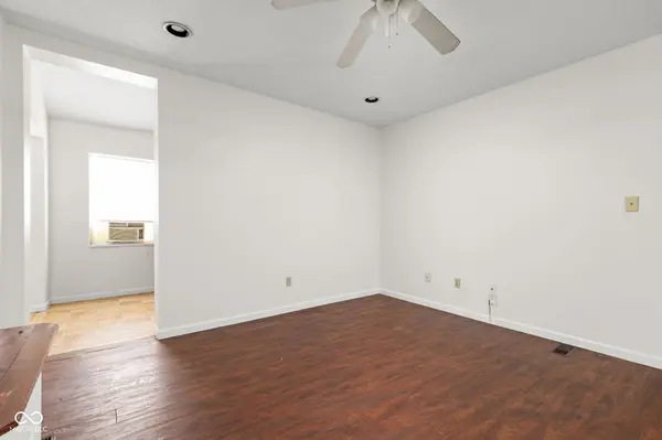 155 N 11th ST, Noblesville, IN 46060