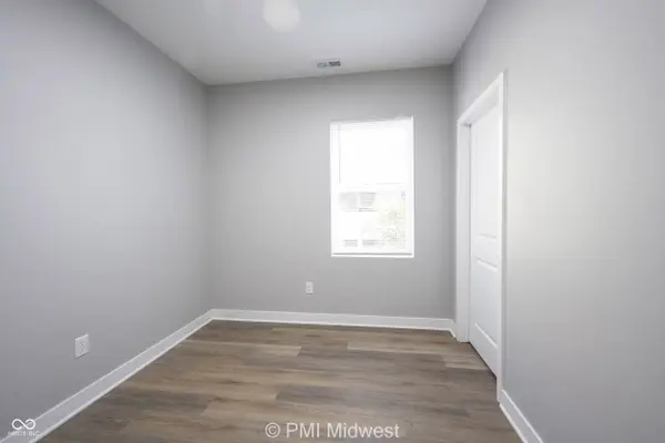 2038 E Maryland ST, Indianapolis, IN 46201