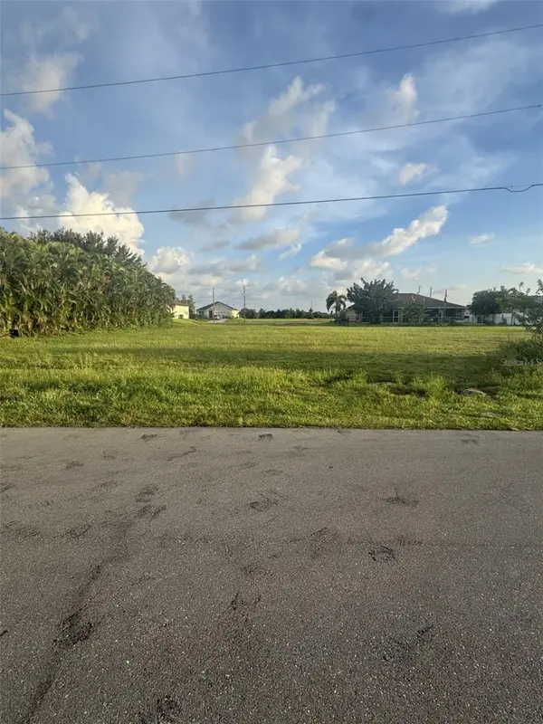 2724 NW 11TH ST, Cape Coral, FL 33993