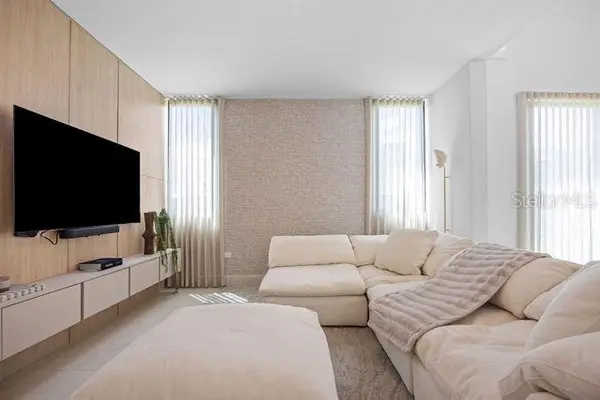 Everglade RIVIERA PARKVIEW #49, Bayamon, PR 00959