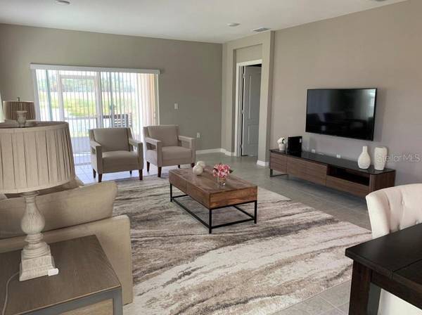 4722 CORAL CASTLE DR, Kissimmee, FL 34746
