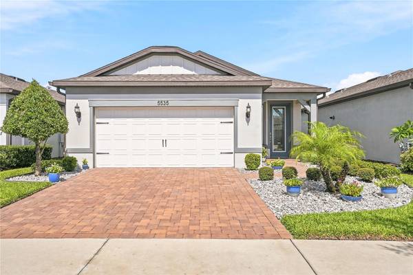 5535 BLUE CRUSH BND, Land O Lakes, FL 34638