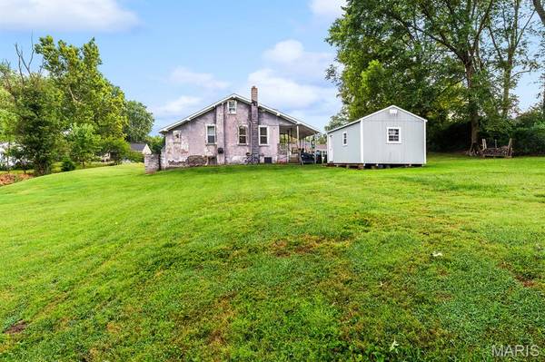221 S Second ST, O'fallon, IL 62269