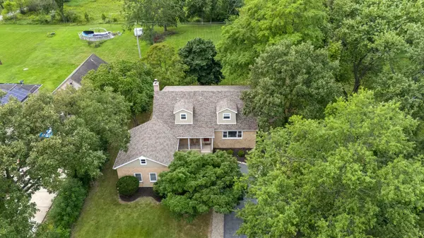 24332 S State Line RD, Crete, IL 60417