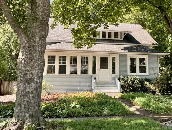 217 Prairie AVE, Libertyville, IL 60048