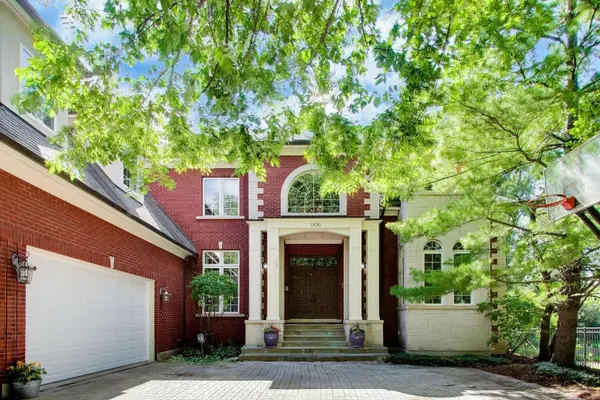 1106 Astor PL, Glencoe, IL 60022