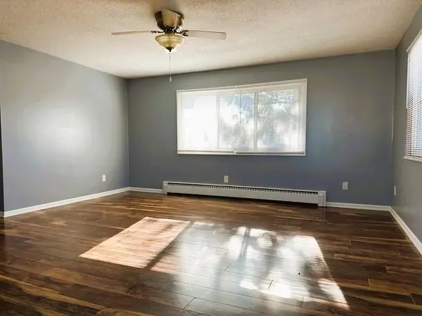 403 8 1/2 AVE NW, Rochester, MN 55901