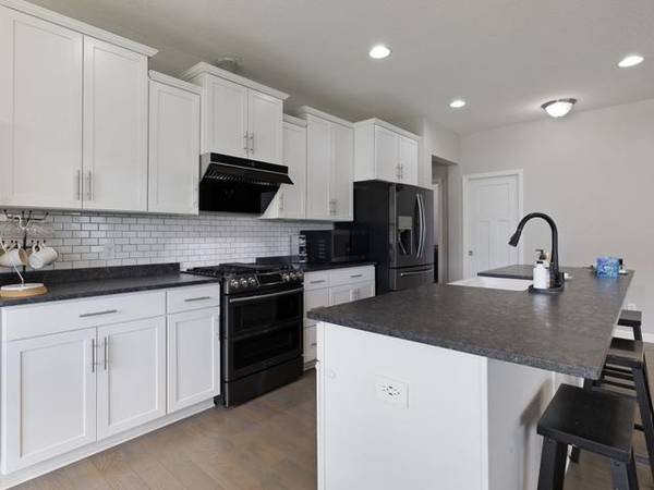 20897 Glade AVE, Lakeville, MN 55044