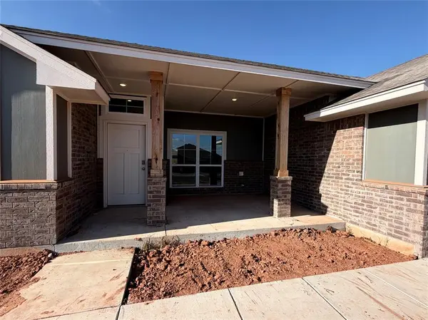 3927 Abingdon DR, Norman, OK 73026