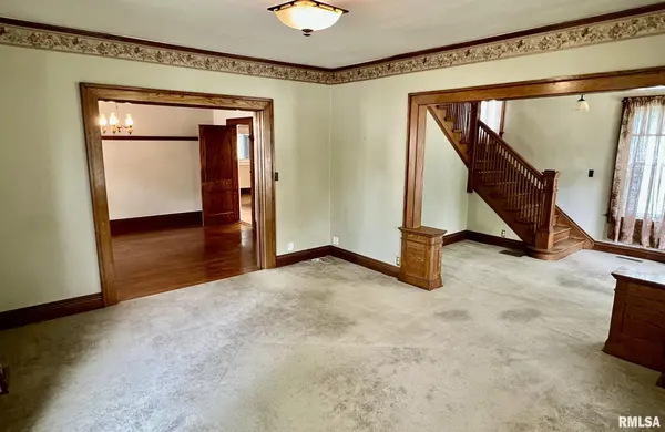 401 E Keys AVE, Springfield, IL 62702