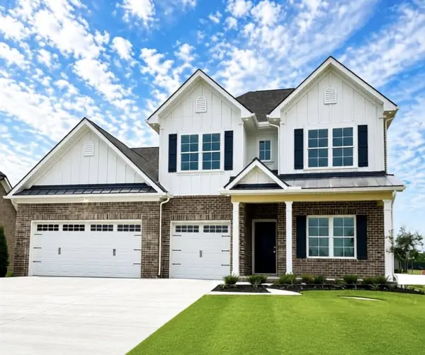 5561 Sinclair St, Murfreesboro, TN 37127