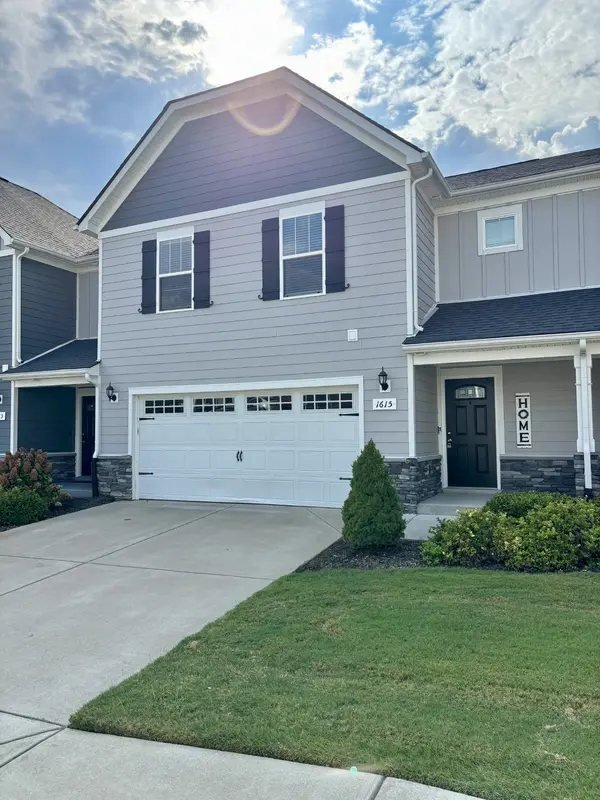 1615 Calcutta Dr, Murfreesboro, TN 37128