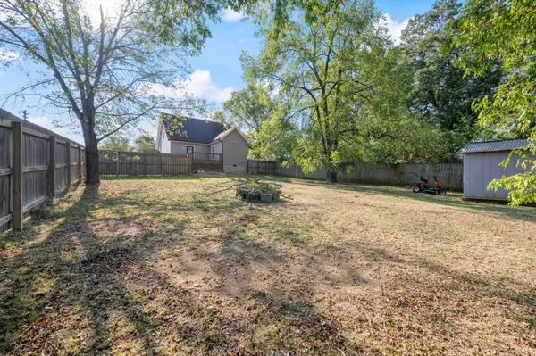 302 Hardison Ave, Lewisburg, TN 37091