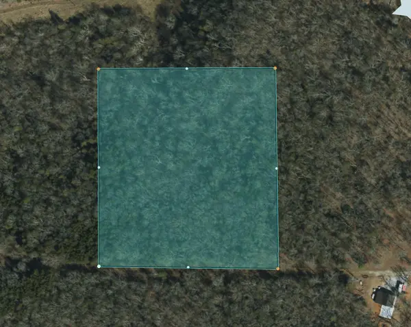 000 Private Road 2255, Golden, MO 65658