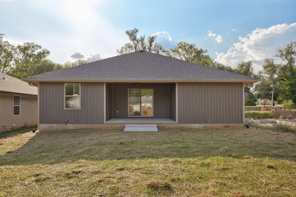 746 N Brown AVE, Springfield, MO 65802