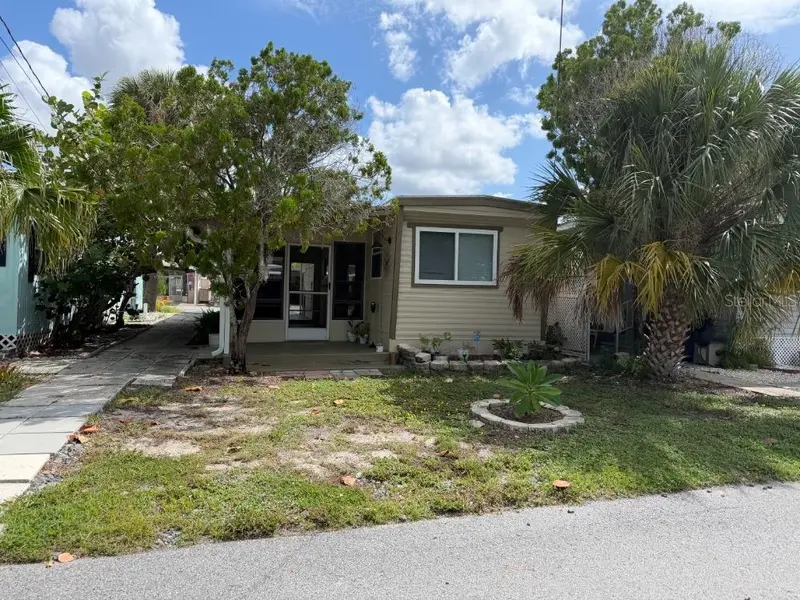 800 CHESAPEAKE DR #43, Tarpon Springs, FL 34689