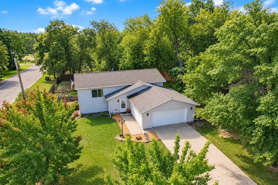802 Cora ST, Brainerd, MN 56401