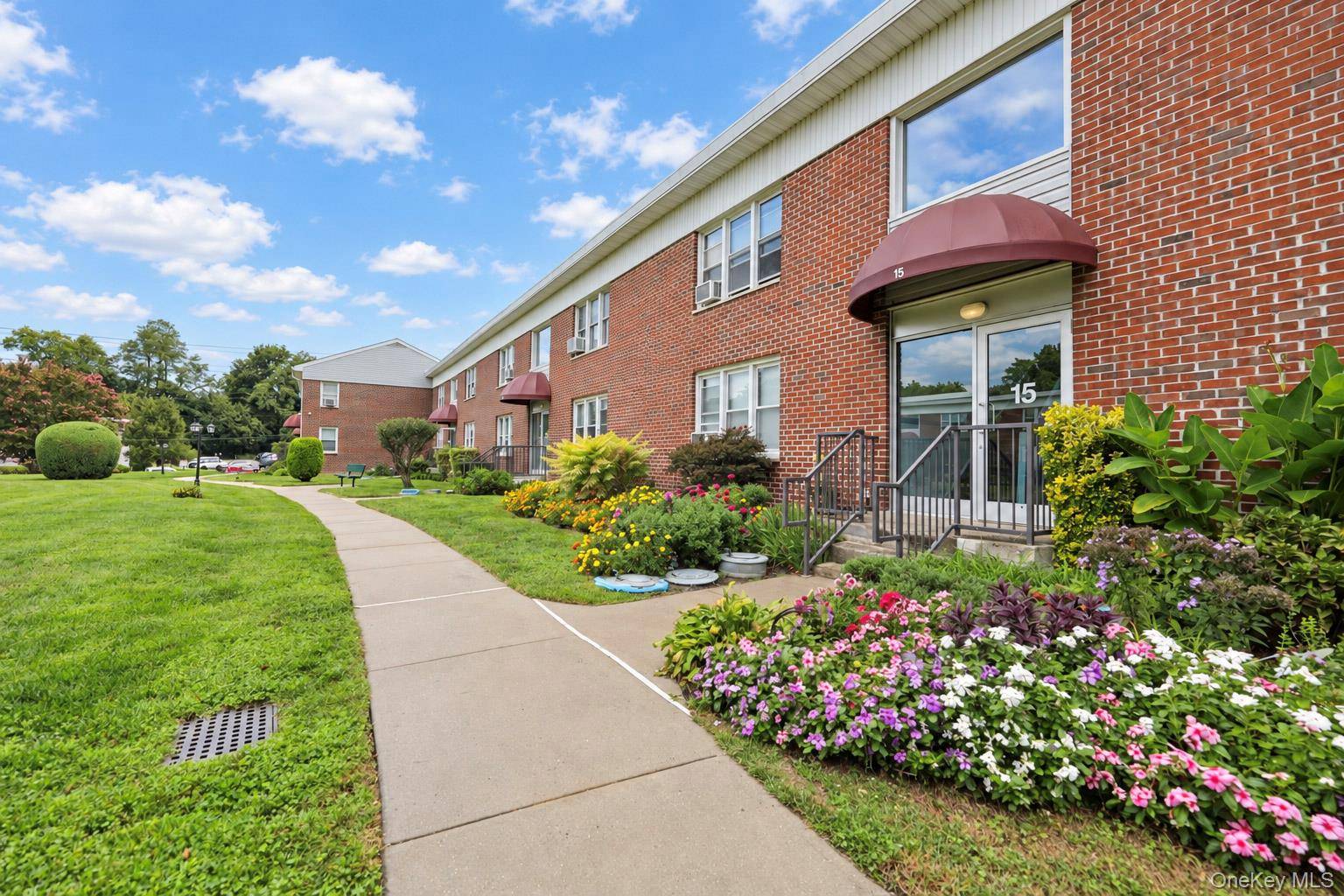 15 Winchester AVE #2B, Yonkers, NY 10710