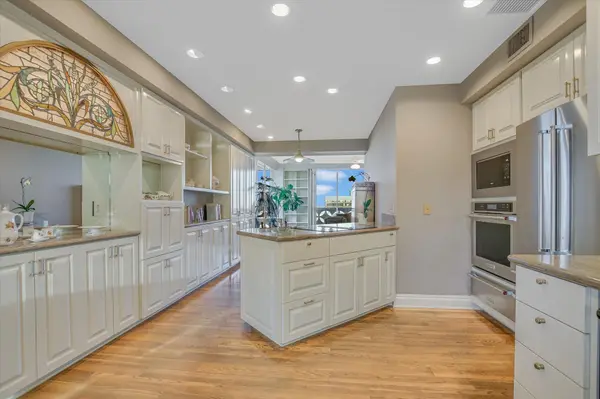 1801 Lavaca ST #CDE, Austin, TX 78701