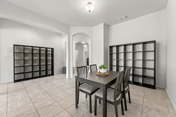 407 Chaparral DR, Leander, TX 78641