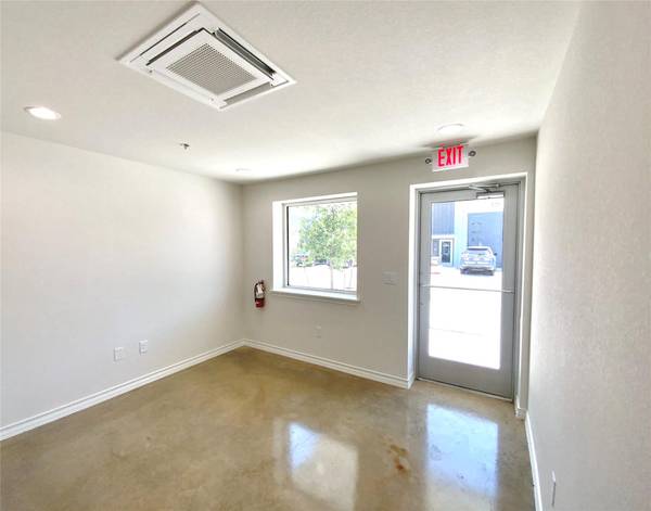 1304 Leander DR #220, Leander, TX 78641