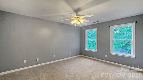 8915 Cinder LN, Huntersville, NC 28078