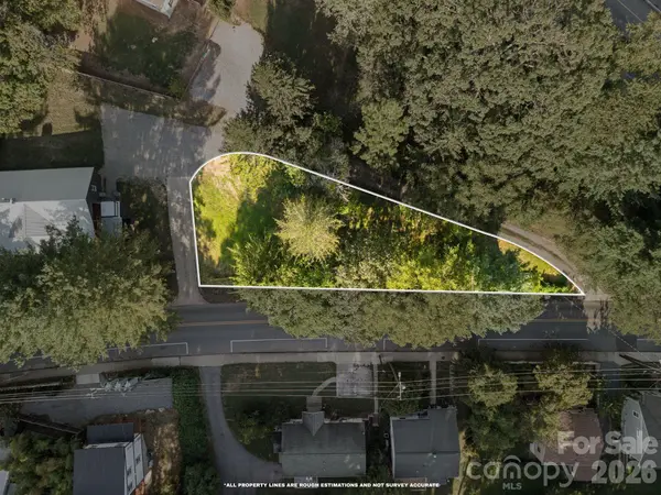 158 State ST, Asheville, NC 28806