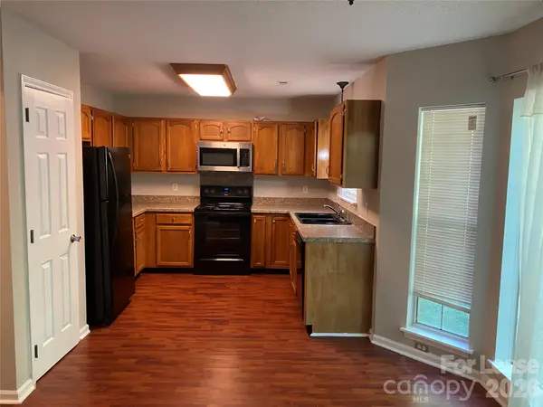 3511 Frostmoor PL, Charlotte, NC 28269