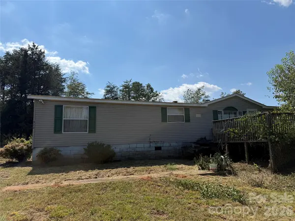916 Hines RD, Mooresboro, NC 28114