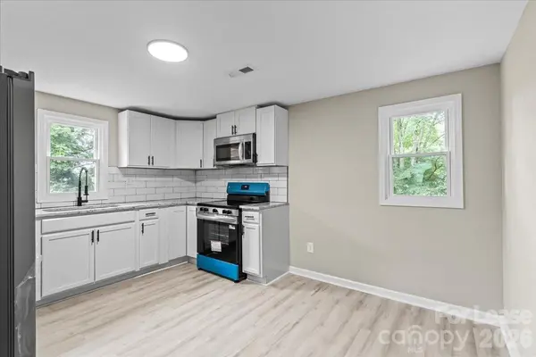 2519 Marble ST #B, Newton, NC 28658