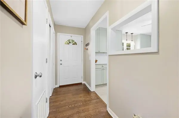 804 S Brentwood ST, Olathe, KS 66061