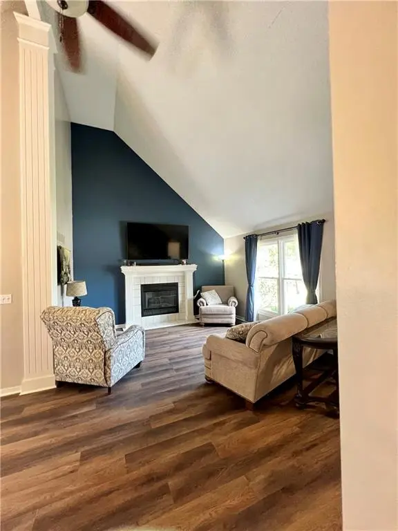 7328 N Corrington AVE, Kansas City, MO 64119
