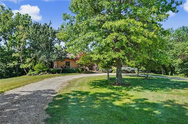 703 US 40 HWY, Lawrence, KS 66049