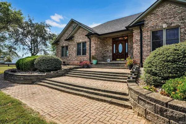 3141 N 425 W ***, Fairland, IN 46126-9483