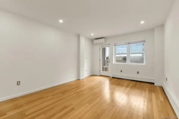 251 W Broadway #210, Long Beach, NY 11561