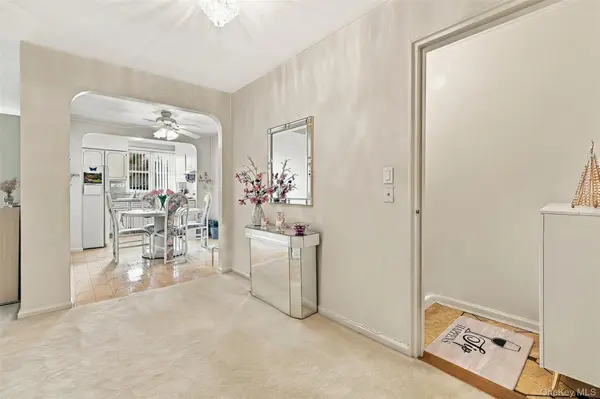 2425 Young AVE, Bronx, NY 10469