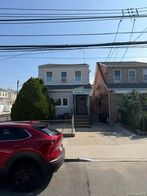 5327 70th ST, Maspeth, NY 11378