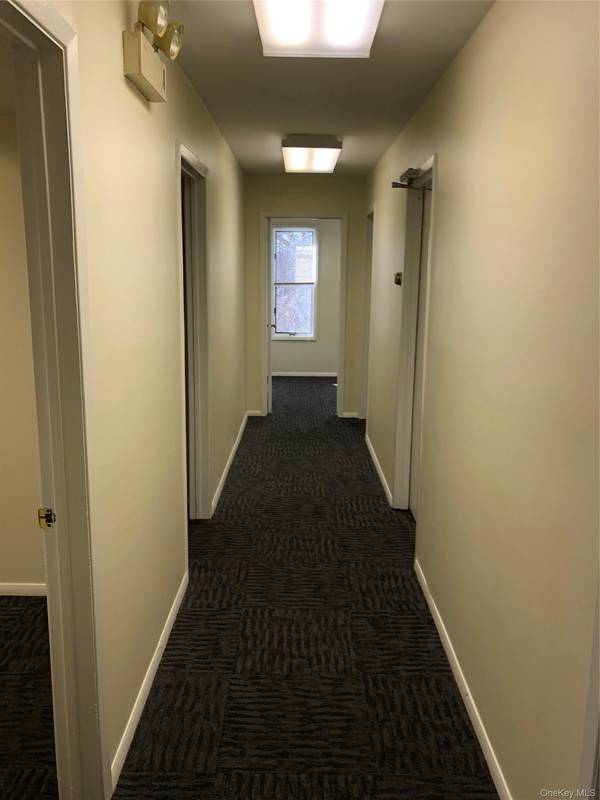 251 Mountainview AVE #7, Nyack, NY 10960