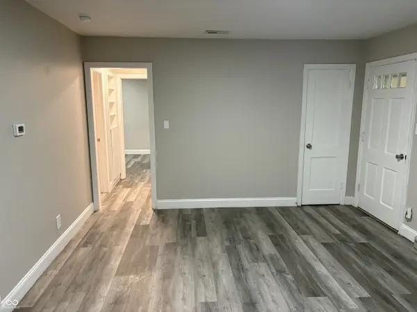 5915 E 24th ST #B, Indianapolis, IN 46218