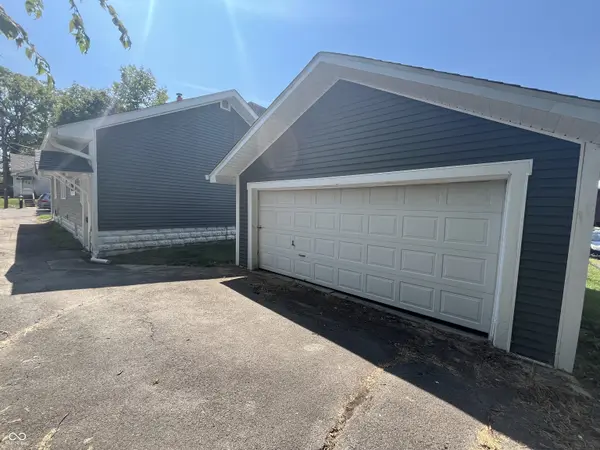 720 W Queen ST, Muncie, IN 47303