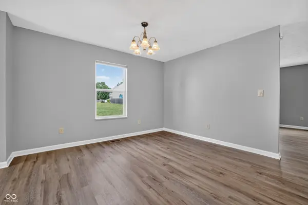 3102 Bent Timber, Indianapolis, IN 46268