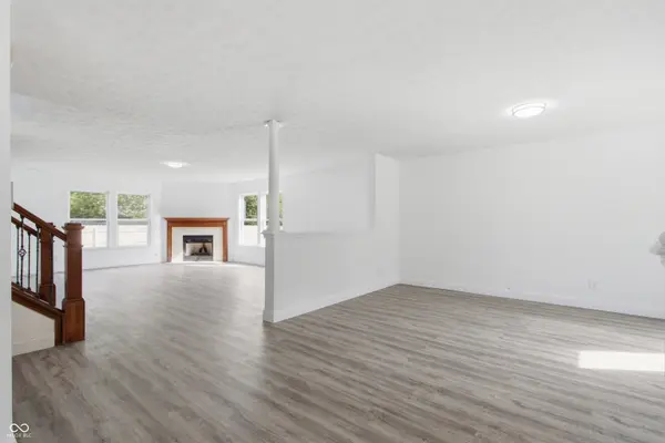 5870 Magnificent LN, Indianapolis, IN 46234