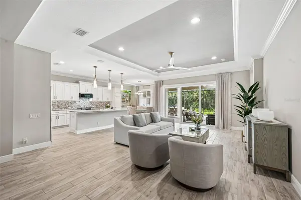 825 HIMALAYAN RUN, Bradenton, FL 34212