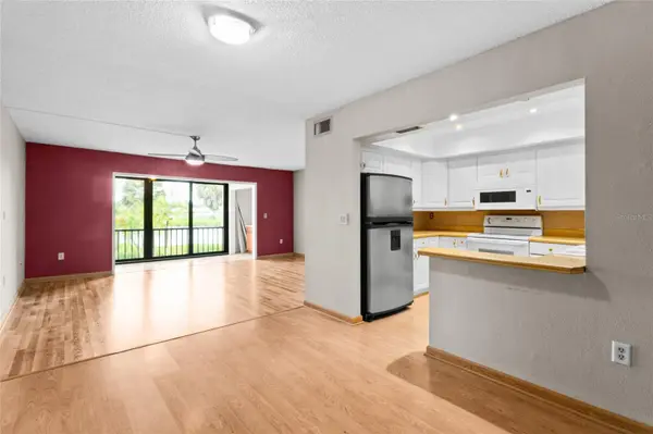1601 BAYHOUSE POINT DR #204, Sarasota, FL 34231