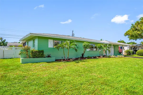 11450 80TH AVE, Seminole, FL 33772